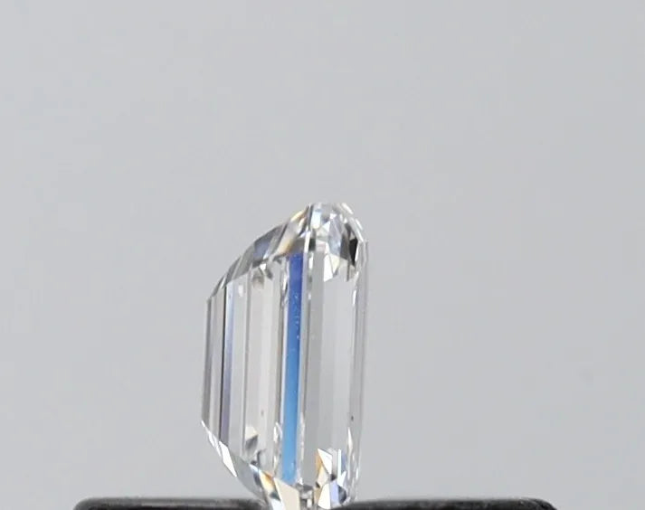 0.21ct Emerald Lab Grown Diamond (Colour D, Clarity VVS2, IGI Certified)