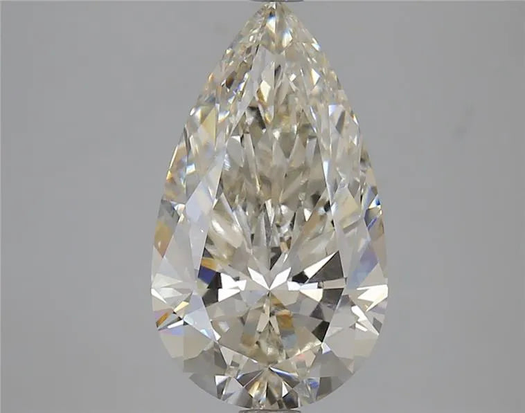 3.63ct Pear Lab Grown Diamond (Colour I, Clarity VS1, IGI Certified)